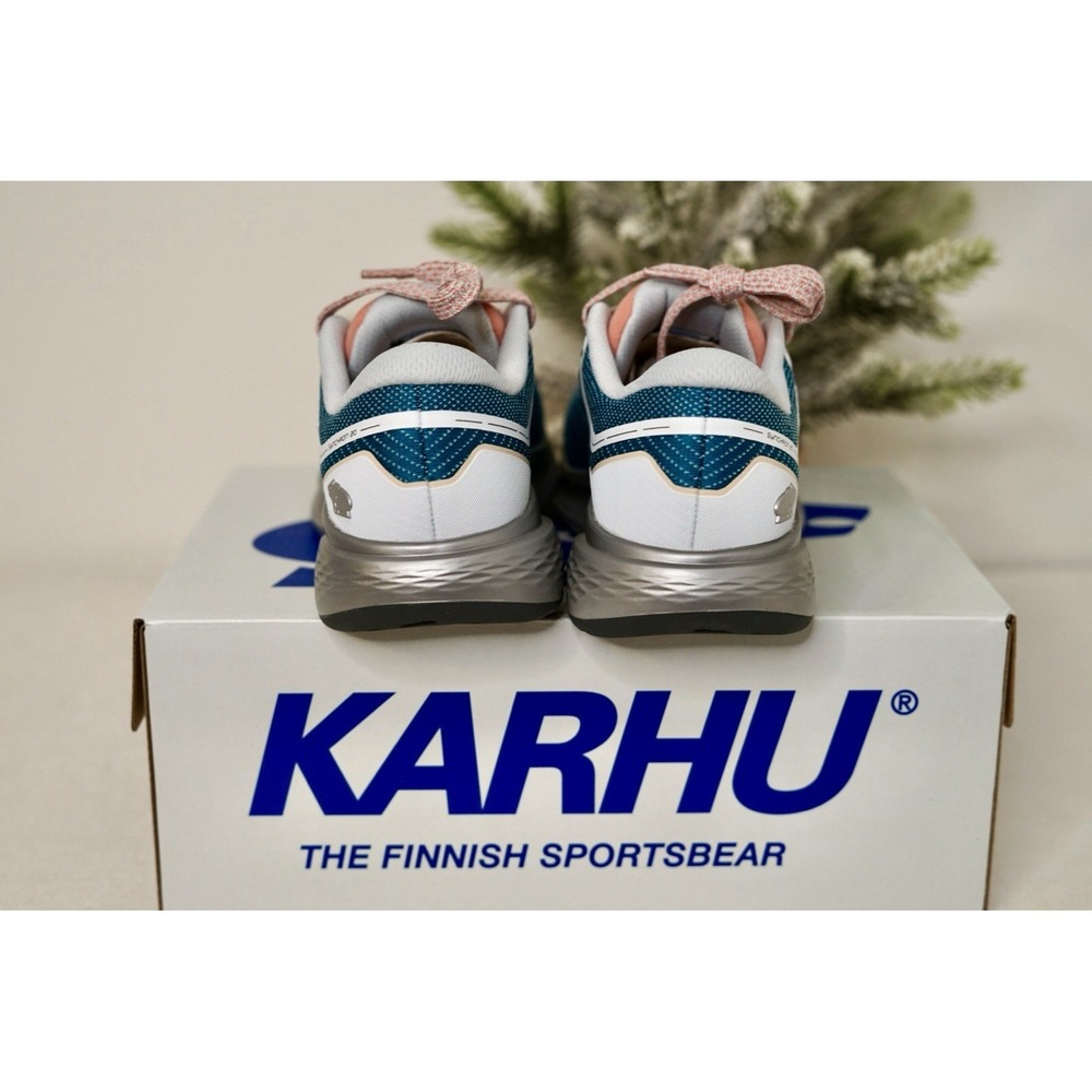 NEW Karhu Synchron 2.0 Running Shoes | 7M Blue & Rose Tan | $170.00 MSRP - Picture 8 of 13